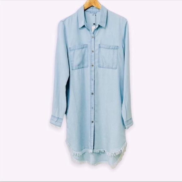 Light Wash Denim Oversized Shirt Chambray Button Up Fringed Hem Mini Dress NEW - Picture 2 of 5